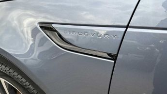 Land Rover Discovery R-Dynamic SE