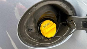 Land Rover Discovery R-Dynamic SE