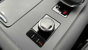 Land Rover Discovery R-Dynamic SE