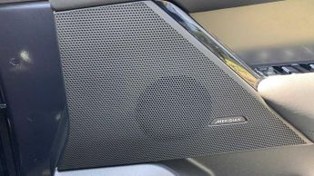 Land Rover Range Rover Velar Dynamic SE