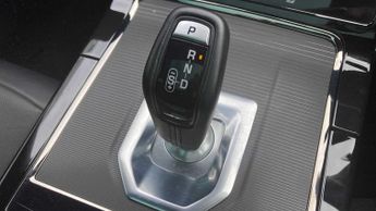 Land Rover Range Rover Evoque R-Dynamic SE