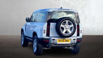 Land Rover Defender SE