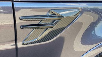 Land Rover Range Rover Sport SVR Carbon Edition