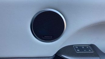 Land Rover Range Rover Sport SVR Carbon Edition