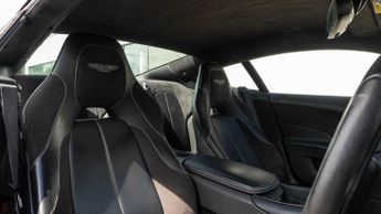 Aston Martin Vanquish 