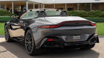 Aston Martin Vantage 