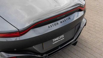 Aston Martin Vantage 