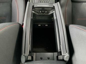 Mercedes-Benz Cla AMG Line
