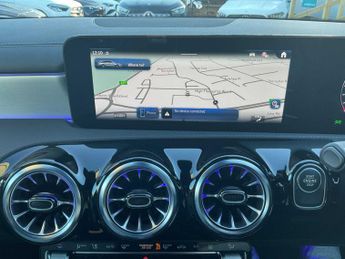 Mercedes-Benz Cla AMG Line