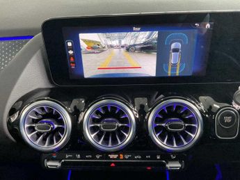 Mercedes-Benz EQA Sport Executive