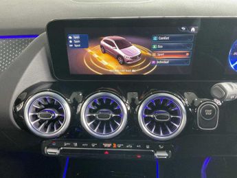 Mercedes-Benz EQA Sport Executive