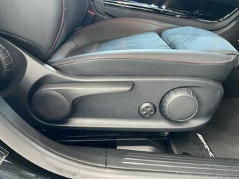 Mercedes-Benz Cla AMG Line