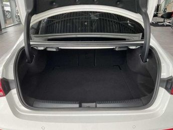 Mercedes-Benz Cla AMG Line