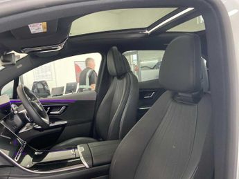 Mercedes-Benz EQE AMG Line