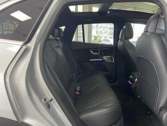 Mercedes-Benz EQE AMG Line