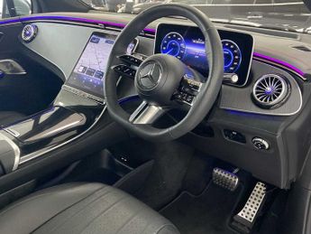 Mercedes-Benz EQE AMG Line