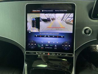 Mercedes-Benz EQE AMG Line