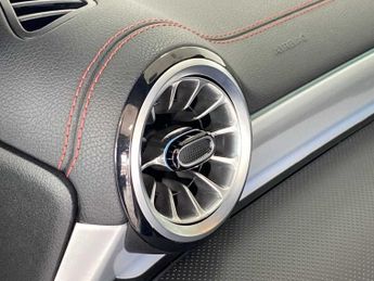 Mercedes-Benz Cla AMG Line