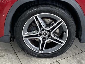 Mercedes-Benz GLA AMG Line