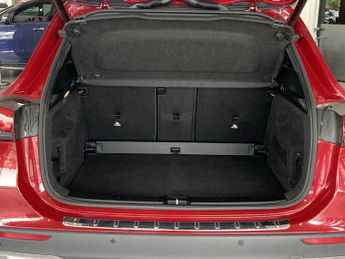Mercedes-Benz GLA AMG Line