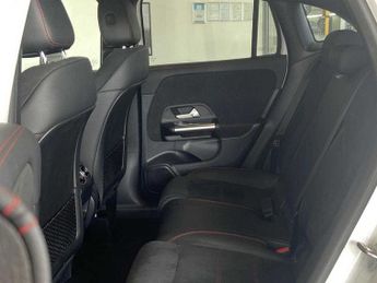 Mercedes-Benz GLA AMG Line