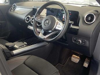 Mercedes-Benz GLA AMG Line