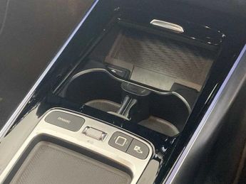 Mercedes-Benz EQA AMG Line