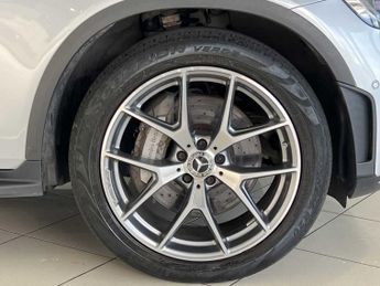 Mercedes-Benz GLC AMG Line