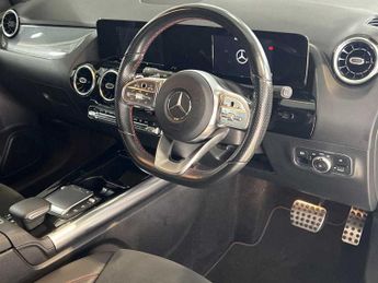 Mercedes-Benz GLA AMG Line