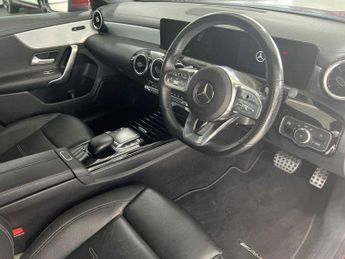 Mercedes-Benz Cla AMG Line