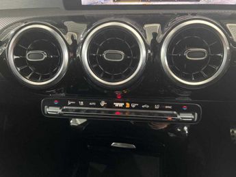 Mercedes-Benz Cla AMG Line