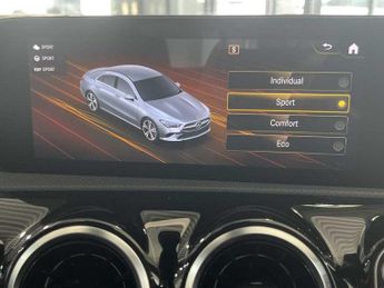 Mercedes-Benz Cla AMG Line