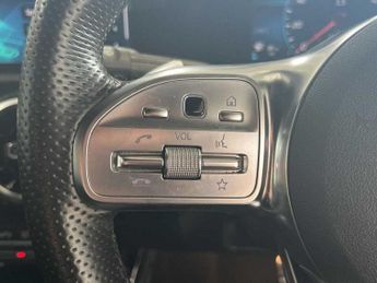 Mercedes-Benz Cla AMG Line