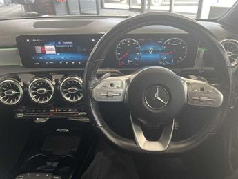 Mercedes-Benz Cla AMG Line