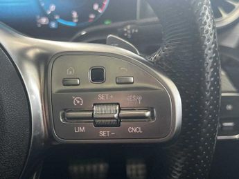Mercedes-Benz Cla AMG Line