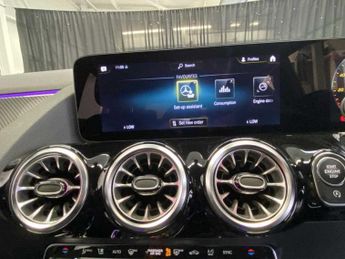 Mercedes-Benz GLA AMG Line