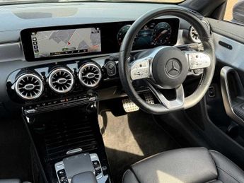 Mercedes-Benz Cla AMG Line