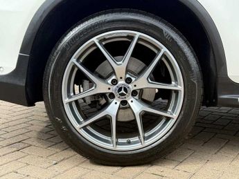 Mercedes-Benz GLC AMG Line