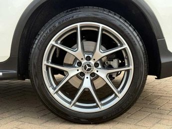Mercedes-Benz GLC AMG Line