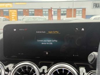 Mercedes-Benz EQA AMG Line