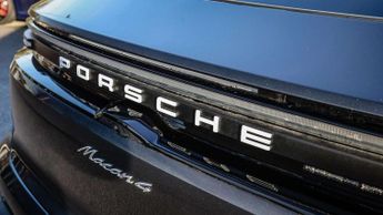 Porsche Macan 