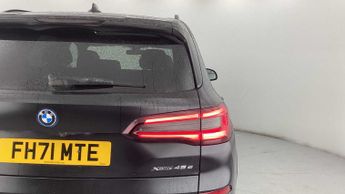 BMW X5 Black Vermilion Edition
