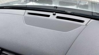 Land Rover Range Rover Velar R-Dynamic SE