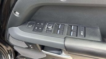 Land Rover Defender X