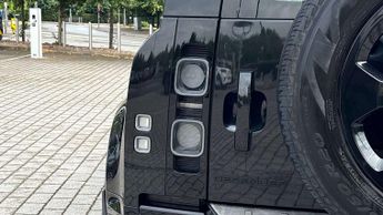 Land Rover Defender X