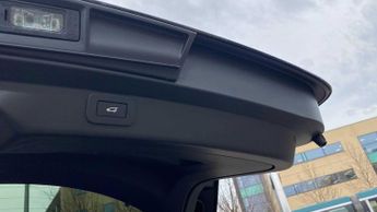 Jaguar I-Pace R-Dynamic SE Black