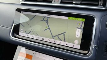 Land Rover Range Rover Velar SE