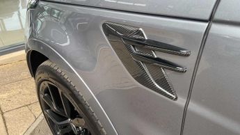 Land Rover Range Rover Sport SVR Carbon Edition