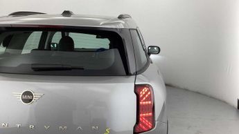 MINI Countryman SE Classic