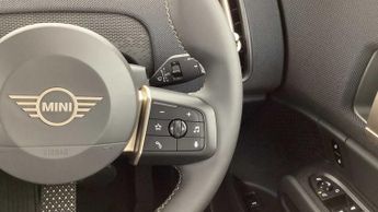 MINI Countryman SE Classic